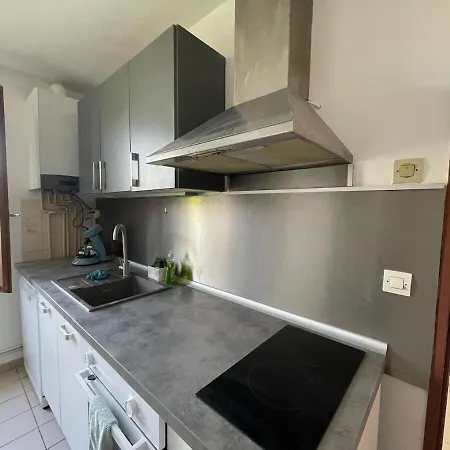Maison Avec Jardin Et Garage Casa vacanze *