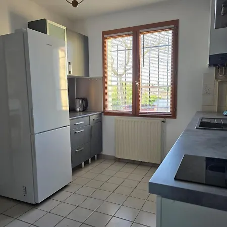 Holiday home Maison Avec Jardin Et Garage *